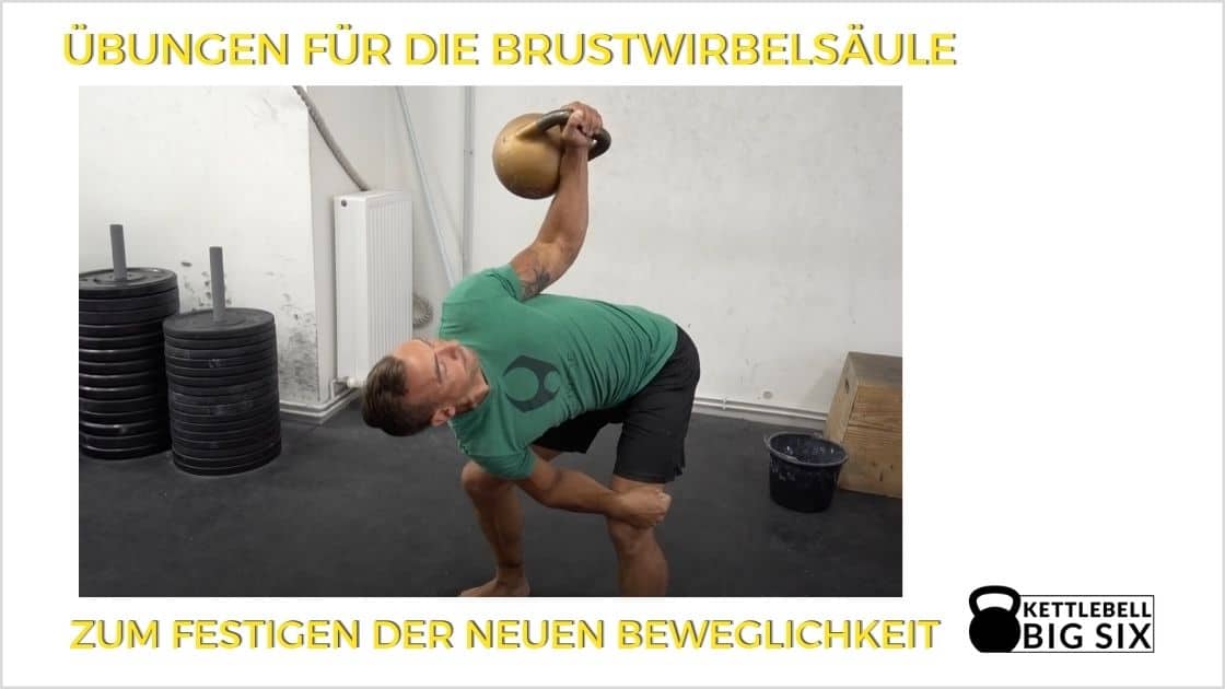 Bent Press zum Festigen der Beweglichkeit in der Brustwirbelsäule